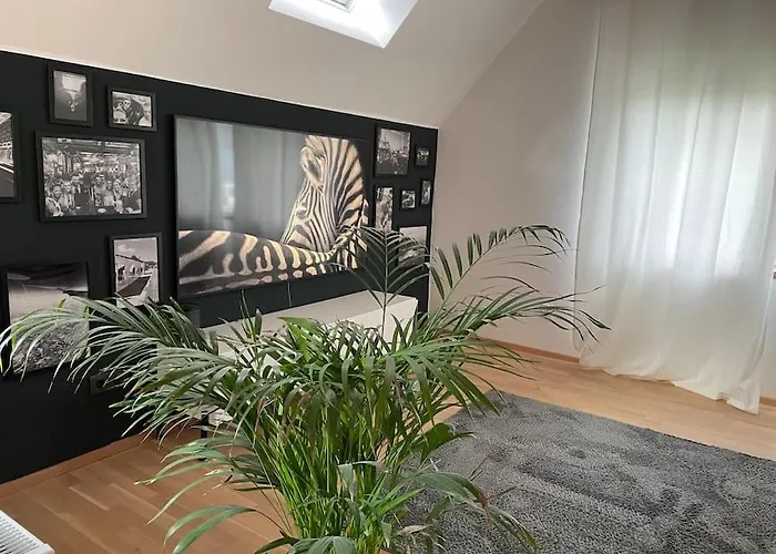 Haeuschen Zentral Gelegen *